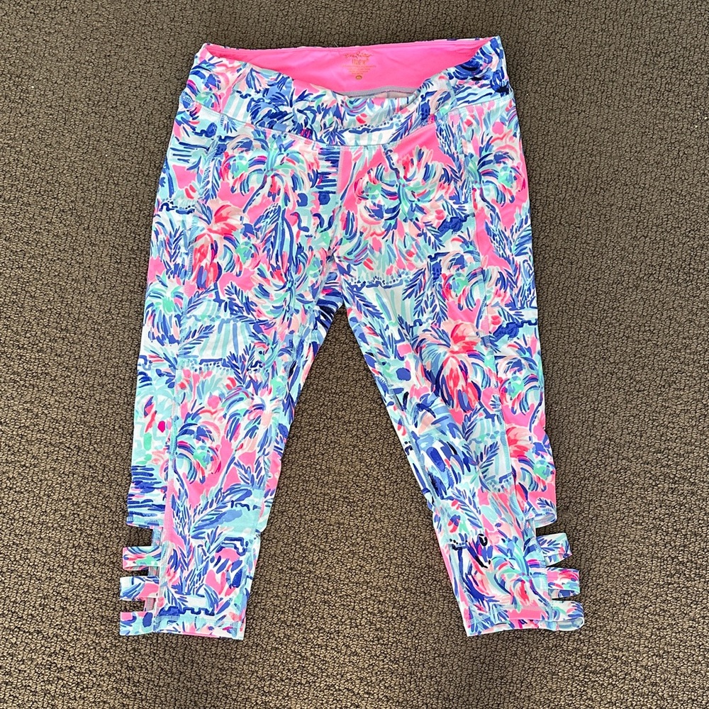 Vibrant Lilly Pulitzer Floral Print Women's Leggings